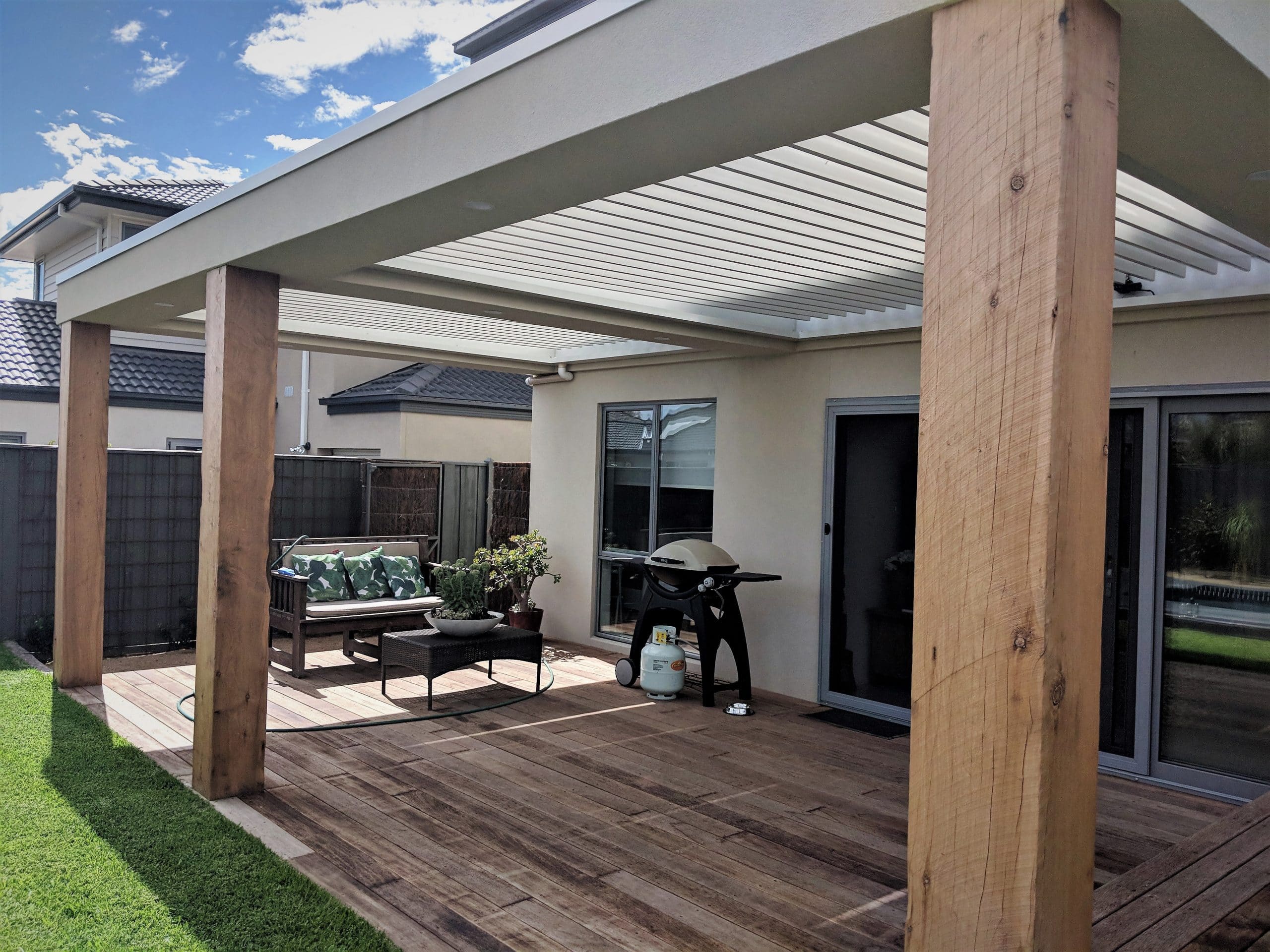 Read more about the article Planning a Verandah for Your Melbourne Home? Make Sure You Tick These Boxes Off!
